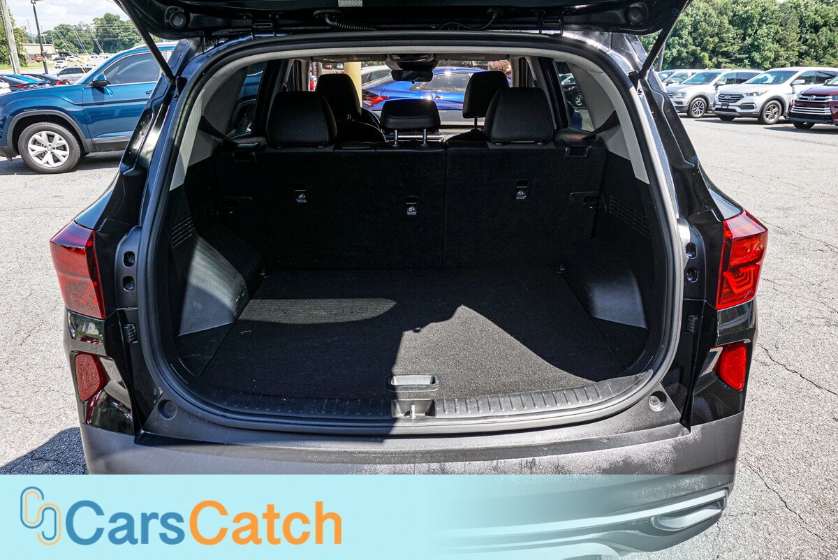 CARSCATCH - Used vehicle - SUV KIA SELTOS 2021
