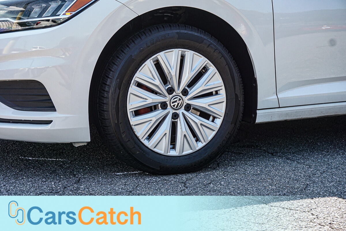 CARSCATCH - Used vehicle - SEDAN VOLKSWAGEN JETTA 2020