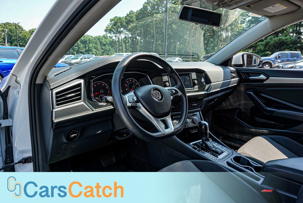 CARSCATCH - Used vehicle - SEDAN VOLKSWAGEN JETTA 2020