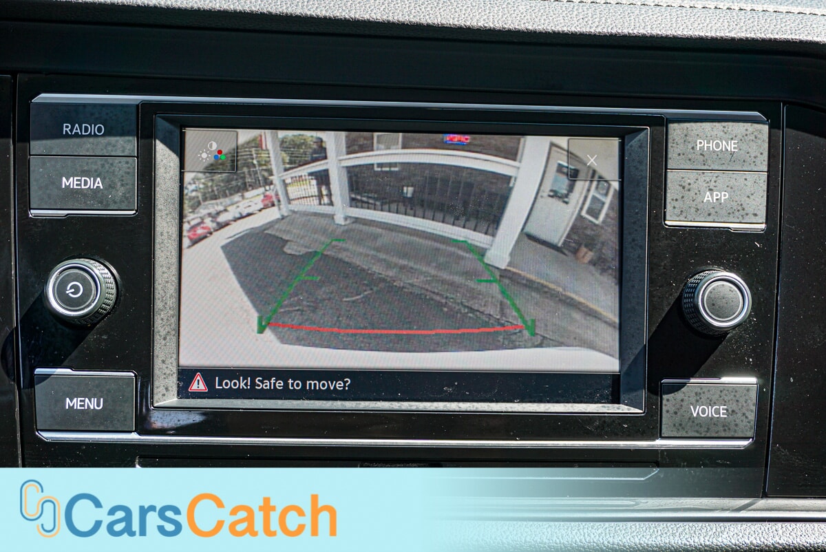 CARSCATCH - Used vehicle - SEDAN VOLKSWAGEN JETTA 2020