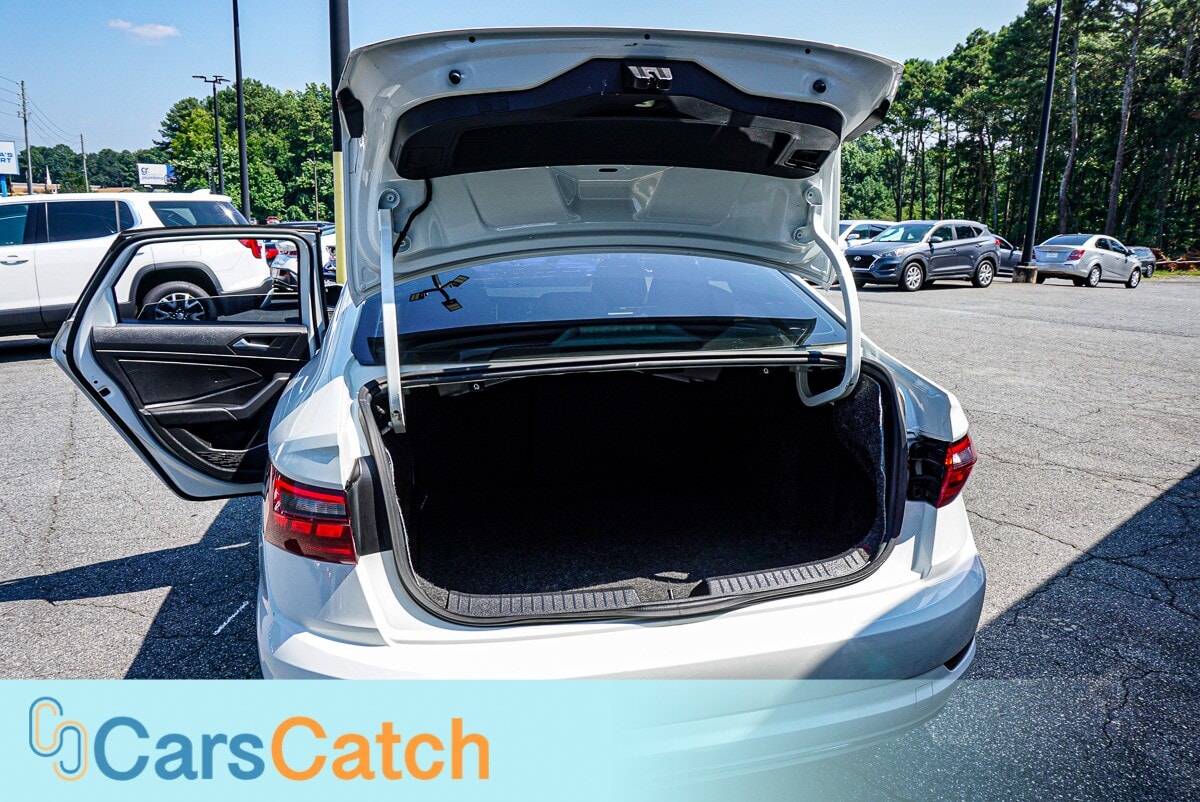 CARSCATCH - Used vehicle - SEDAN VOLKSWAGEN JETTA 2020