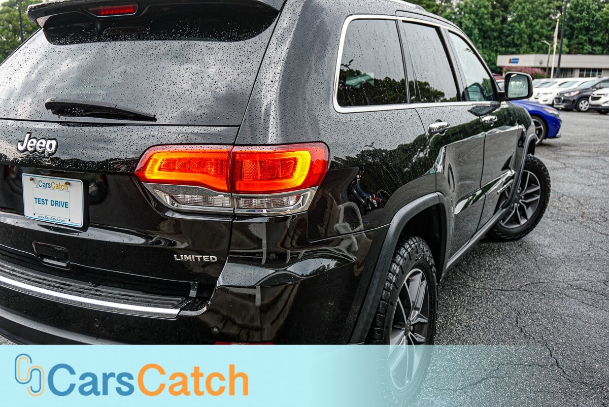 CARSCATCH - Used vehicle - SUV JEEP GRAND CHEROKEE 2019