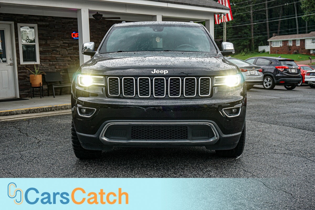 CARSCATCH - Used vehicle - SUV JEEP GRAND CHEROKEE 2019
