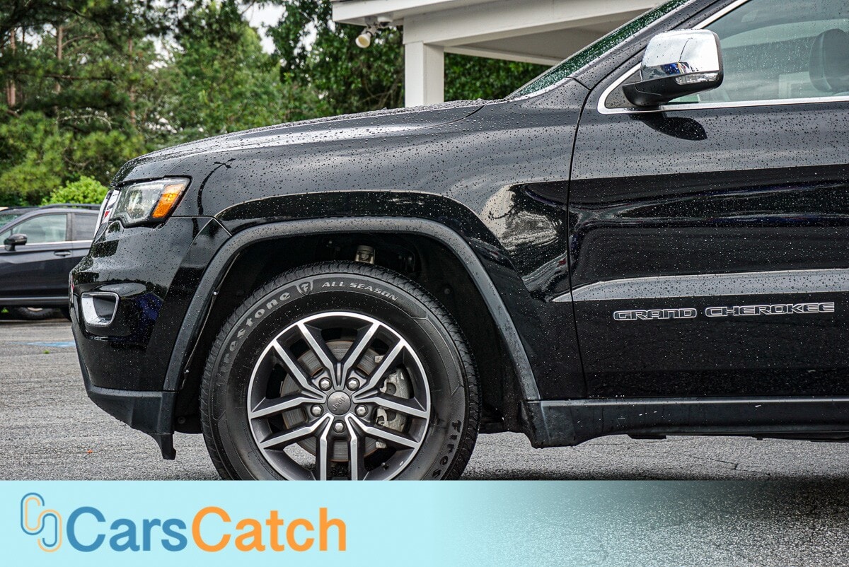 CARSCATCH - Used vehicle - SUV JEEP GRAND CHEROKEE 2019
