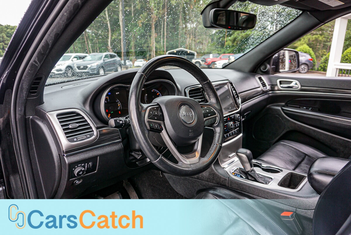 CARSCATCH - Used vehicle - SUV JEEP GRAND CHEROKEE 2019