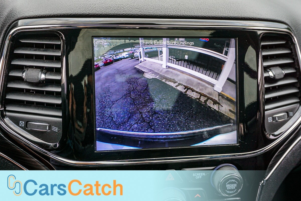 CARSCATCH - Used vehicle - SUV JEEP GRAND CHEROKEE 2019