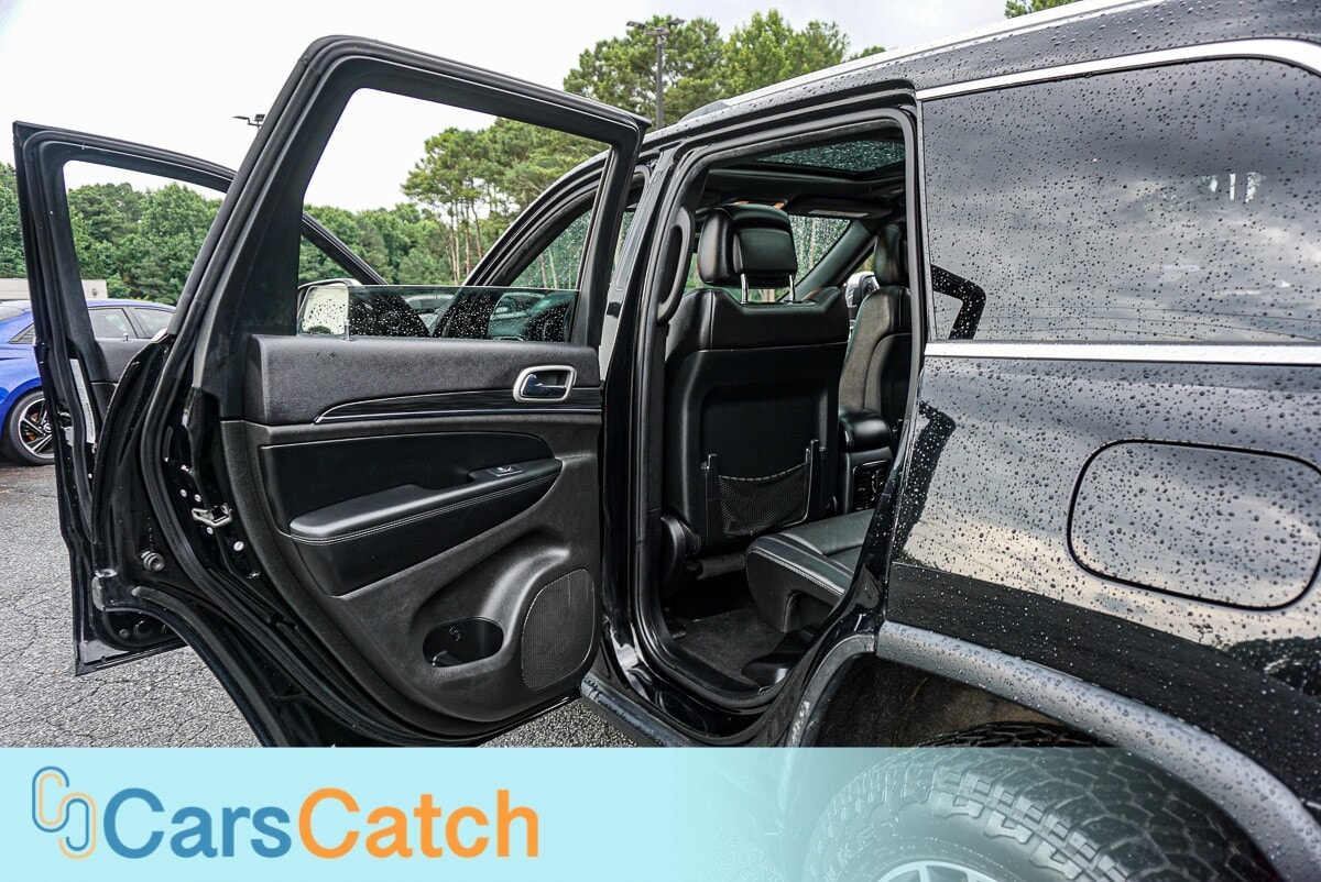 CARSCATCH - Used vehicle - SUV JEEP GRAND CHEROKEE 2019