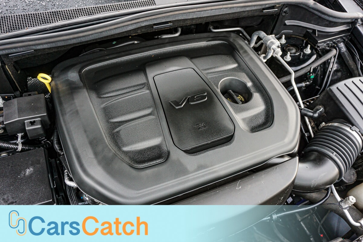 CARSCATCH - Used vehicle - SUV JEEP GRAND CHEROKEE 2019