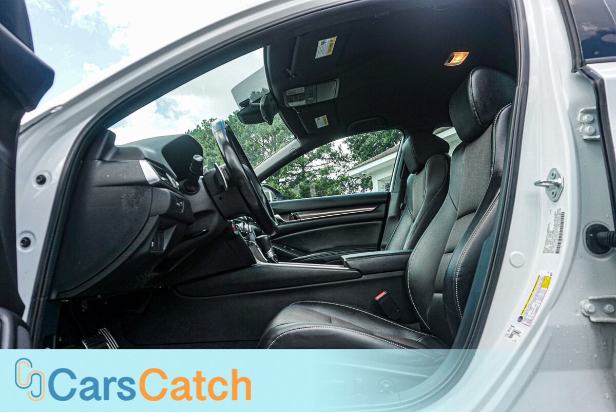 CARSCATCH - Used vehicle - SEDAN HONDA ACCORD 2022