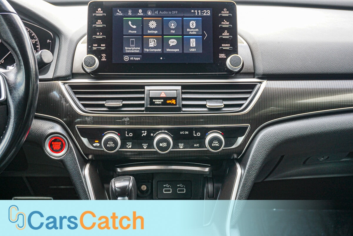 CARSCATCH - Used vehicle - SEDAN HONDA ACCORD 2022