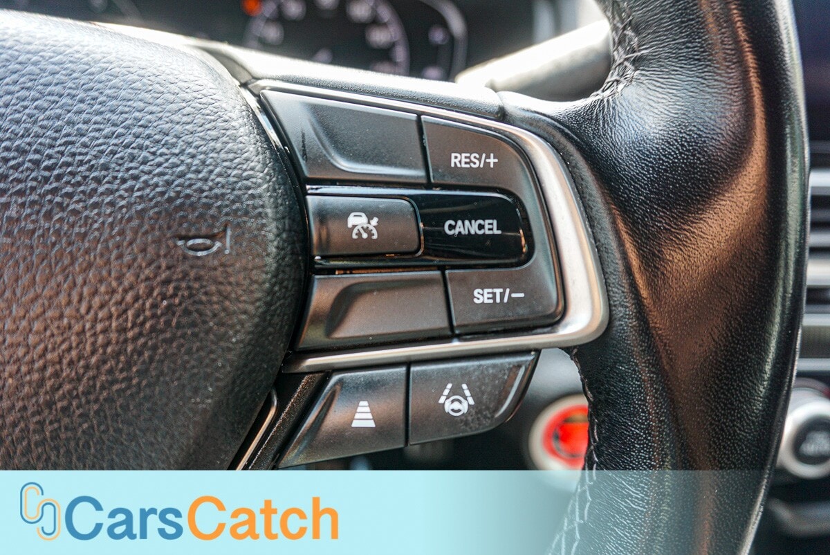 CARSCATCH - Used vehicle - SEDAN HONDA ACCORD 2022