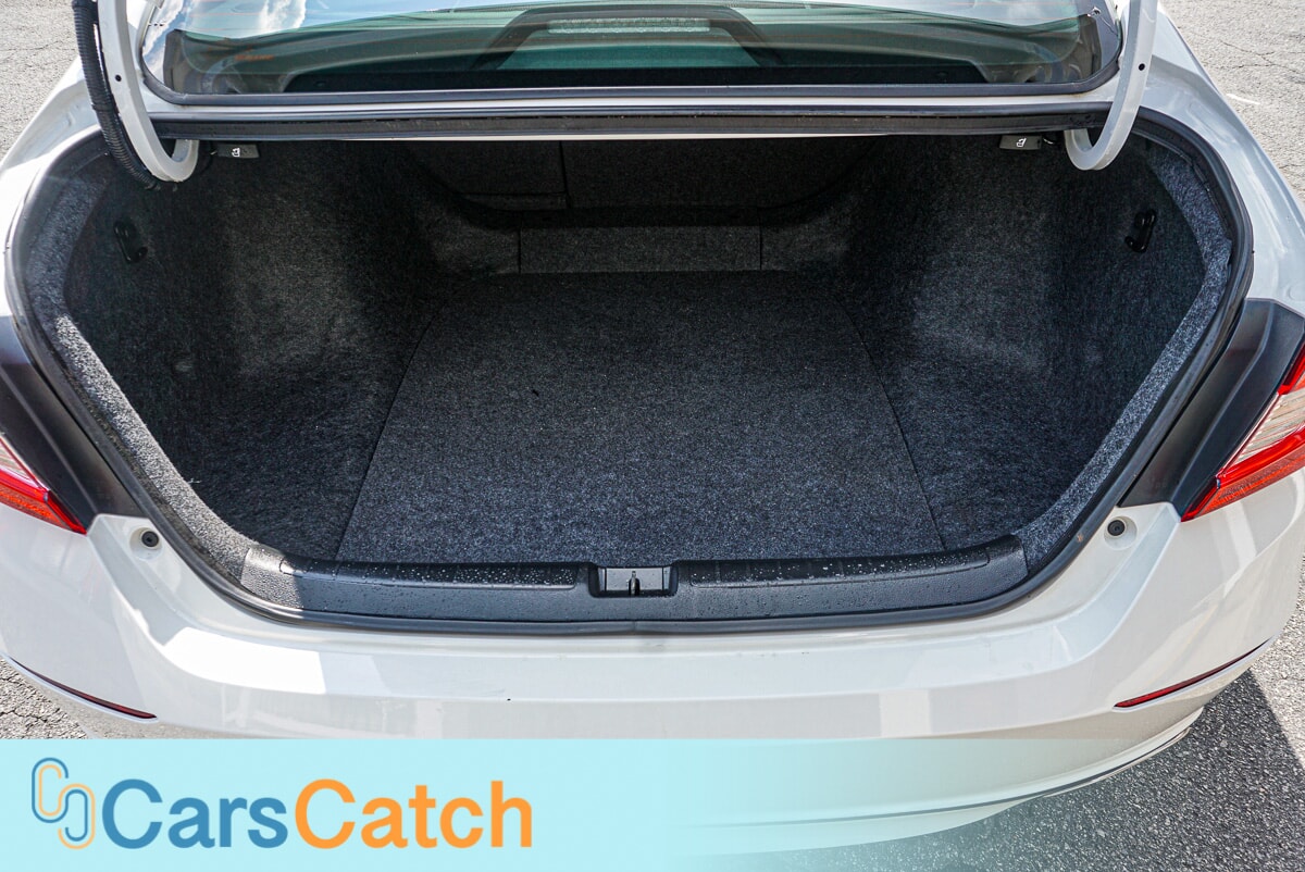 CARSCATCH - Used vehicle - SEDAN HONDA ACCORD 2022