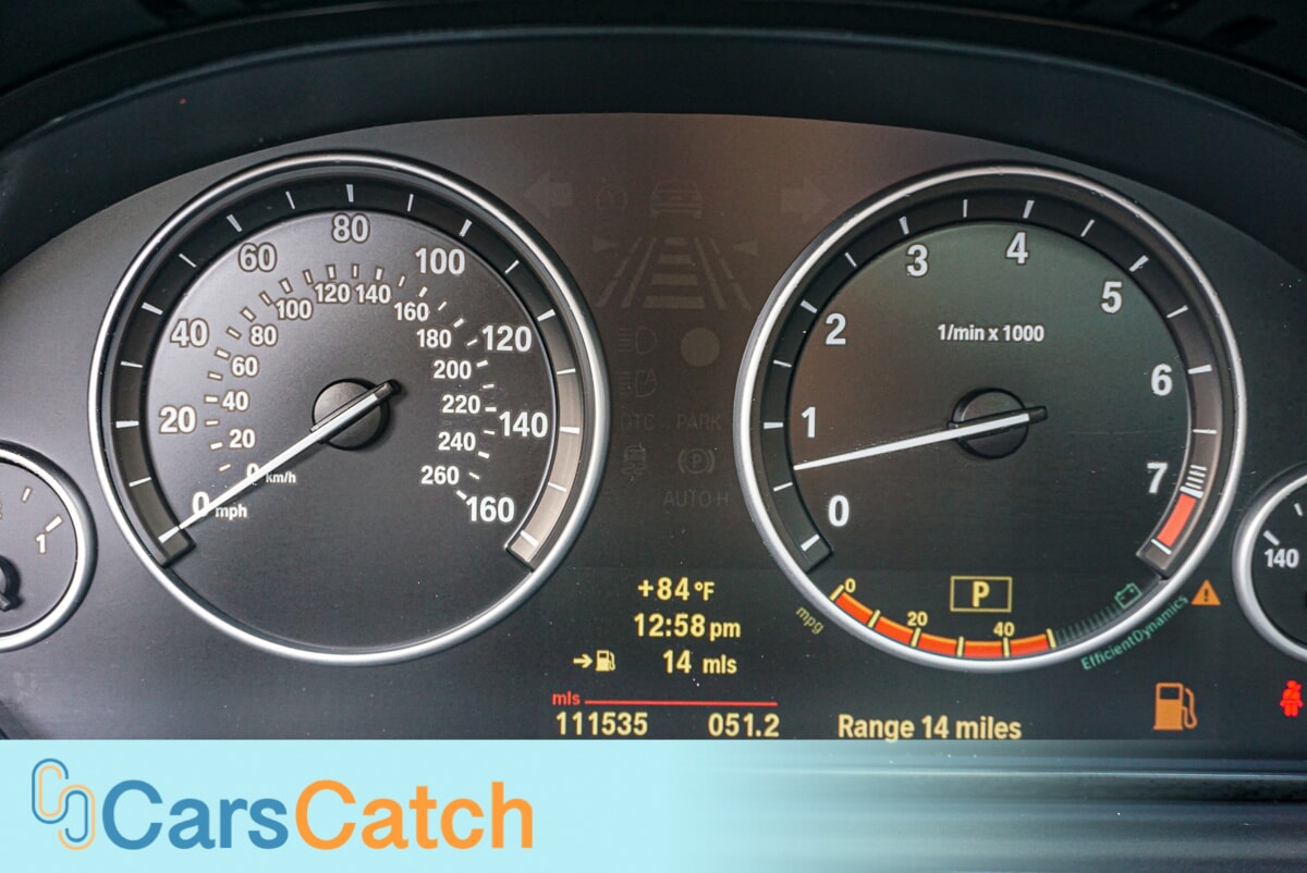 CARSCATCH - Used vehicle - SEDAN BMW 5 SERIES 2011