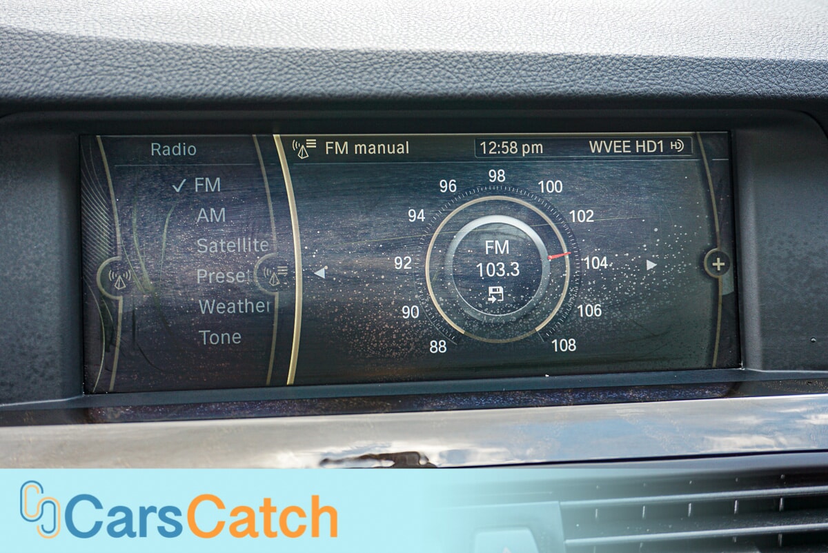 CARSCATCH - Used vehicle - SEDAN BMW 5 SERIES 2011