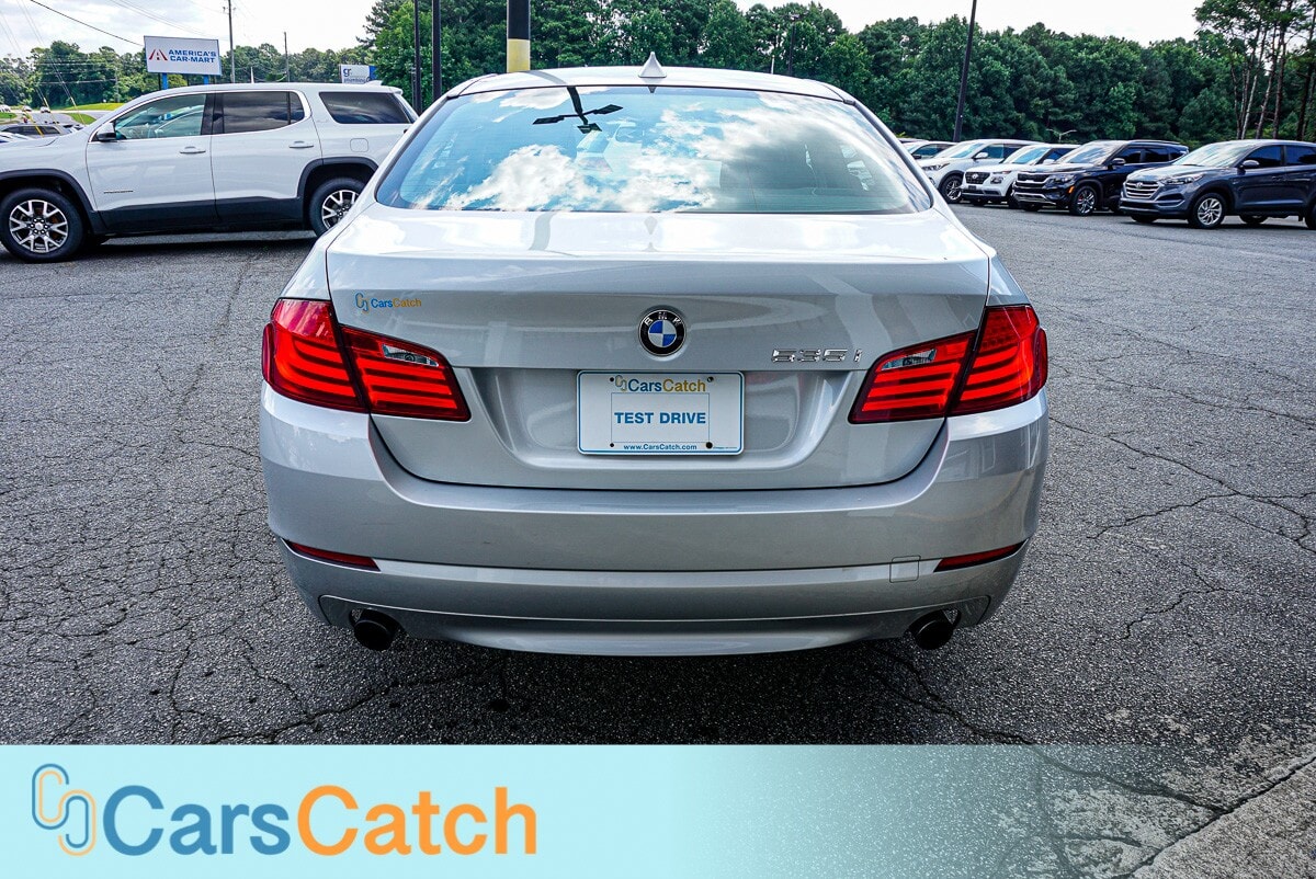 CARSCATCH - Used vehicle - SEDAN BMW 5 SERIES 2011