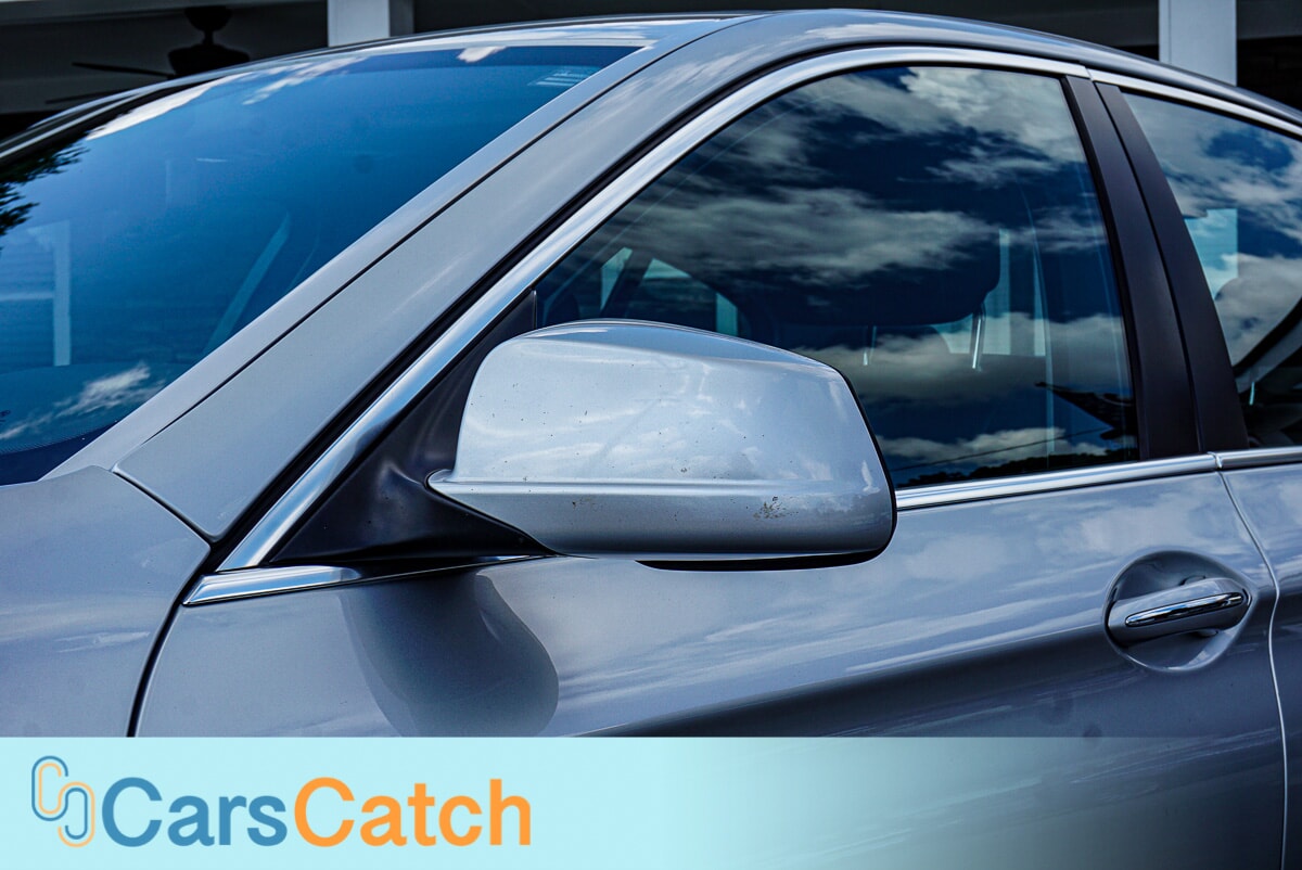 CARSCATCH - Used vehicle - SEDAN BMW 5 SERIES 2011
