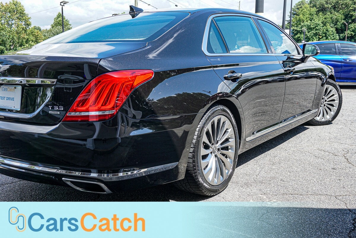 CARSCATCH - Used vehicle - SEDAN GENESIS G90 2019