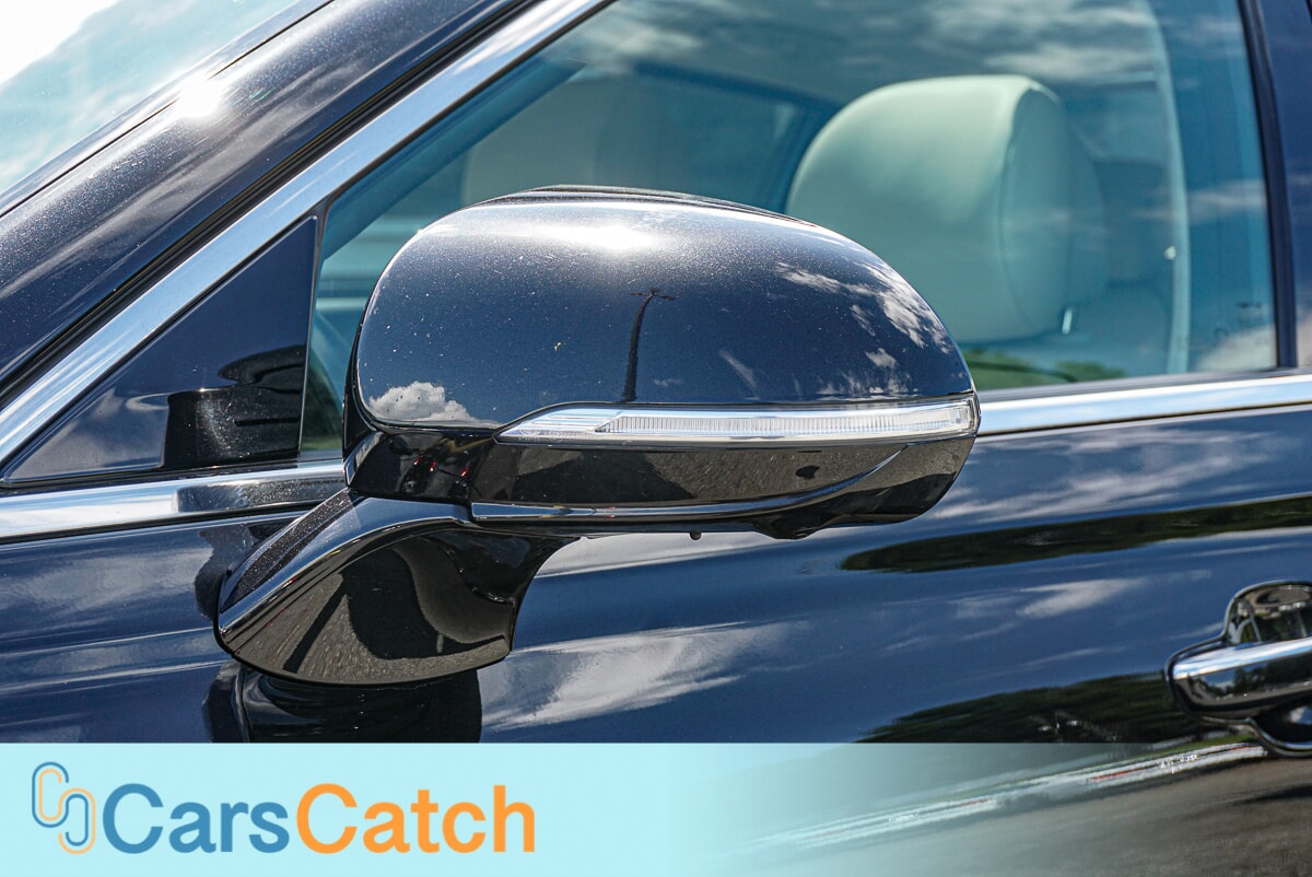 CARSCATCH - Used vehicle - SEDAN GENESIS G90 2019