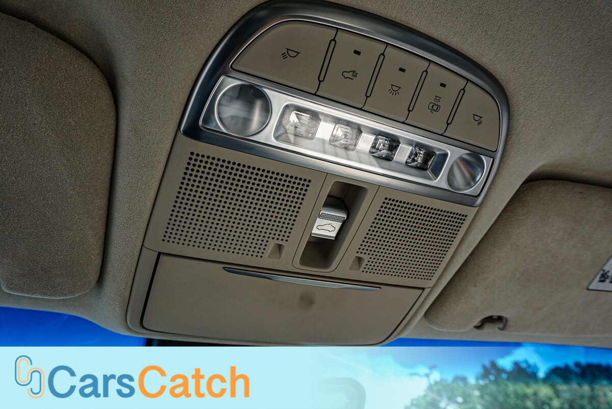 CARSCATCH - Used vehicle - SEDAN GENESIS G90 2019