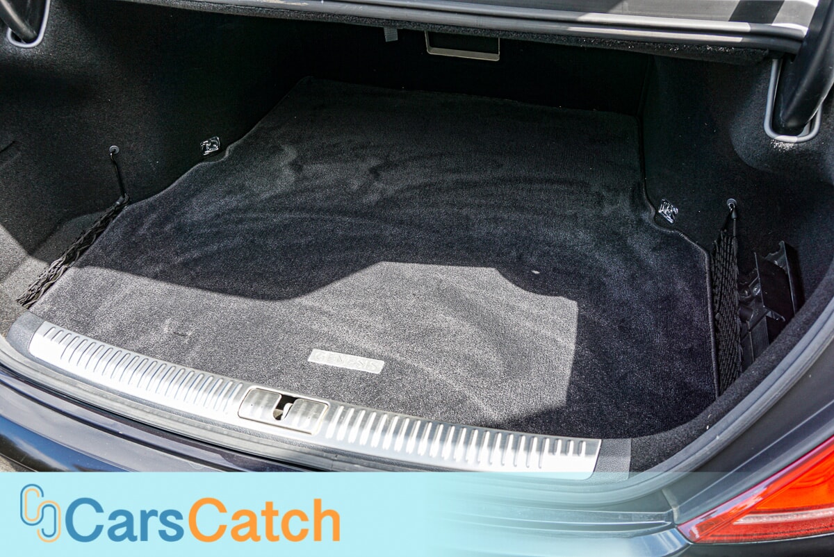 CARSCATCH - Used vehicle - SEDAN GENESIS G90 2019