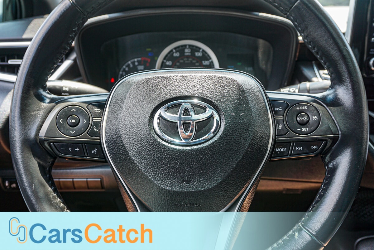 CARSCATCH - Used vehicle - SEDAN TOYOTA COROLLA 2021