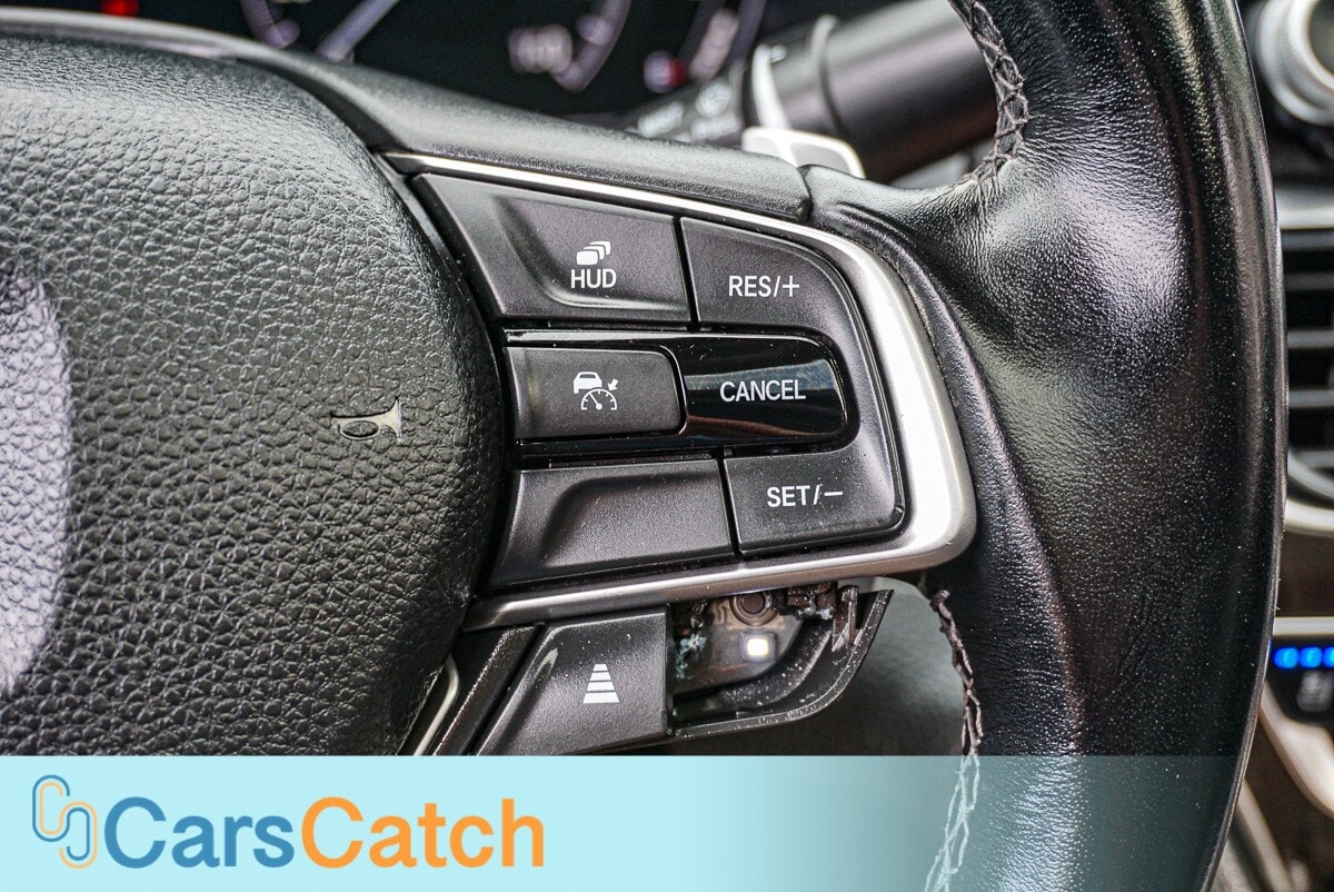CARSCATCH - Used vehicle - SEDAN HONDA ACCORD 2021