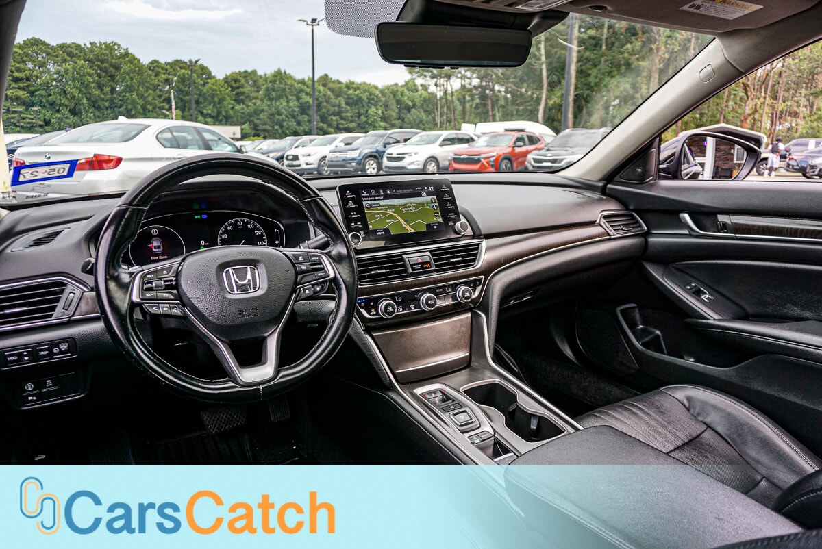CARSCATCH - Used vehicle - SEDAN HONDA ACCORD 2021