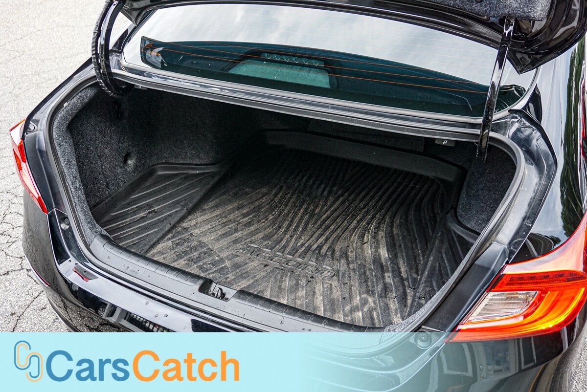 CARSCATCH - Used vehicle - SEDAN HONDA ACCORD 2021