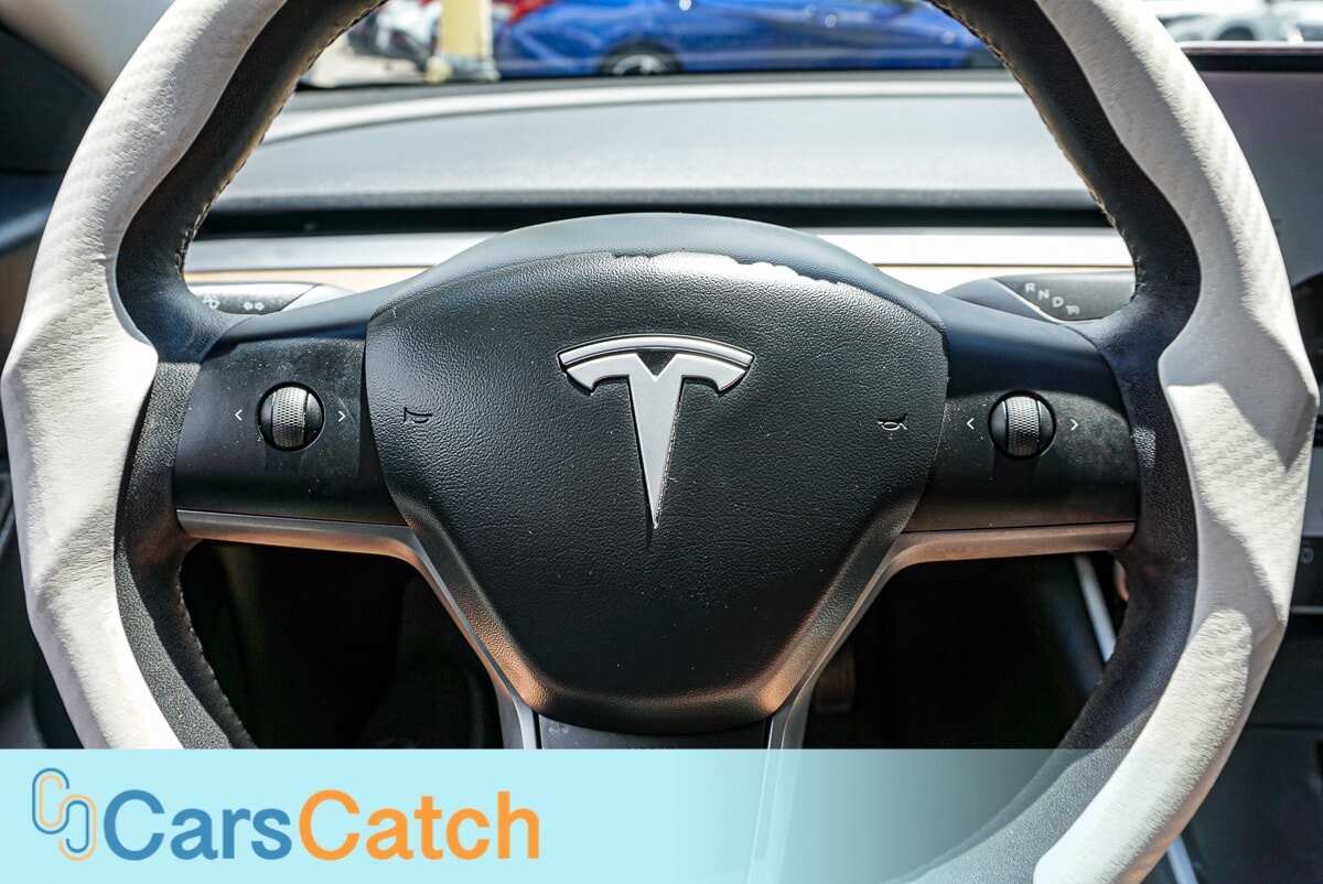 CARSCATCH - Used vehicle - SEDAN TESLA MODEL 3 2020