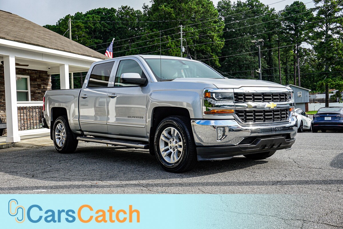 CARSCATCH - Used vehicle - TRUCK CHEVROLET SILVERADO 1500 2017