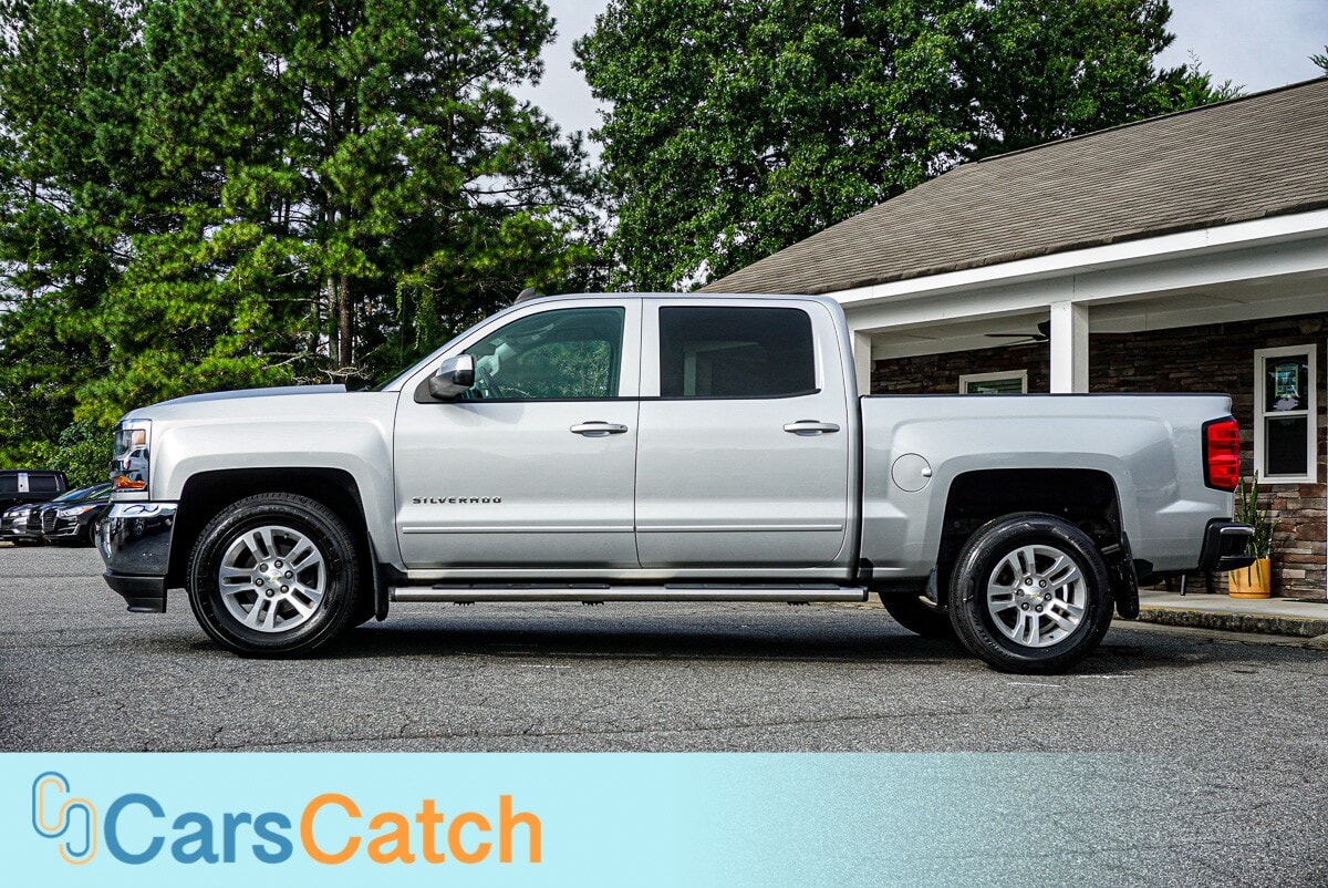 CARSCATCH - Used vehicle - TRUCK CHEVROLET SILVERADO 1500 2017