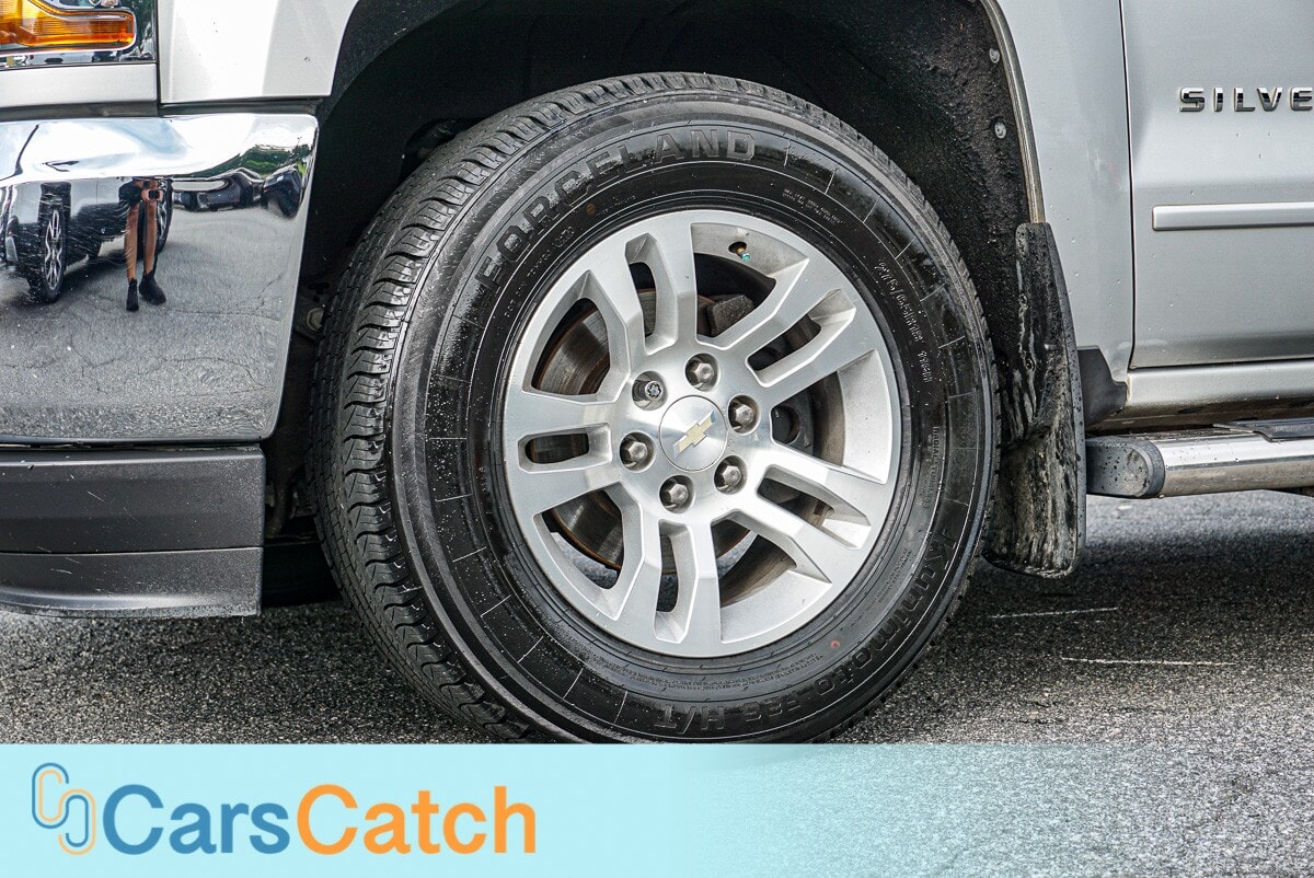 CARSCATCH - Used vehicle - TRUCK CHEVROLET SILVERADO 1500 2017