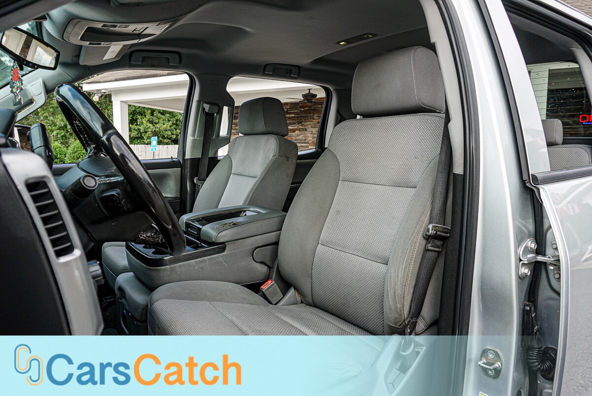 CARSCATCH - Used vehicle - TRUCK CHEVROLET SILVERADO 1500 2017