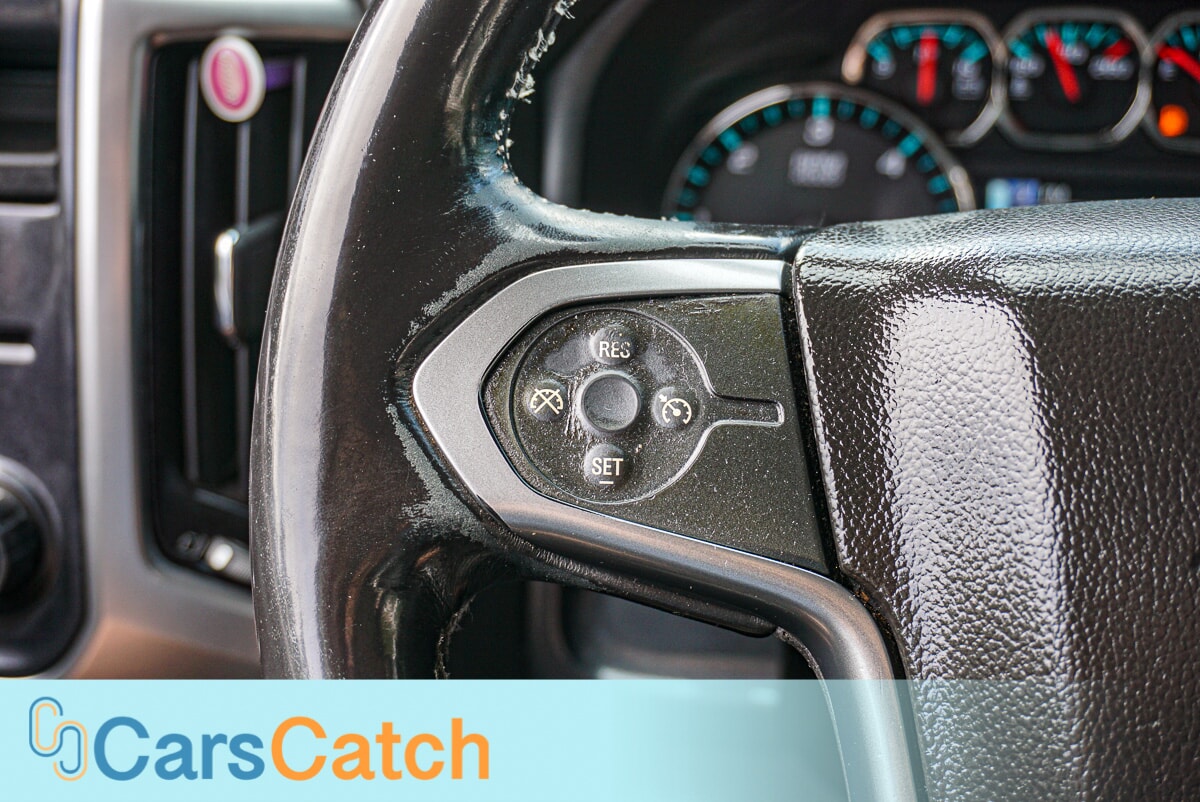 CARSCATCH - Used vehicle - TRUCK CHEVROLET SILVERADO 1500 2017