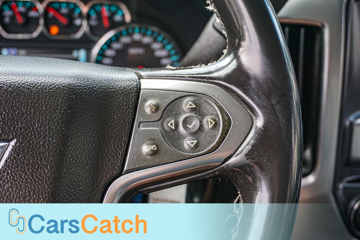 CARSCATCH - Used vehicle - TRUCK CHEVROLET SILVERADO 1500 2017