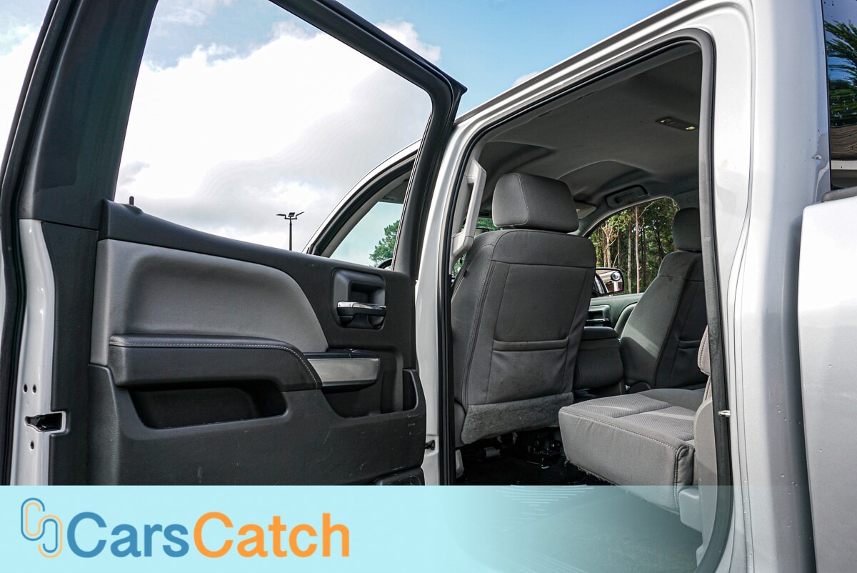 CARSCATCH - Used vehicle - TRUCK CHEVROLET SILVERADO 1500 2017