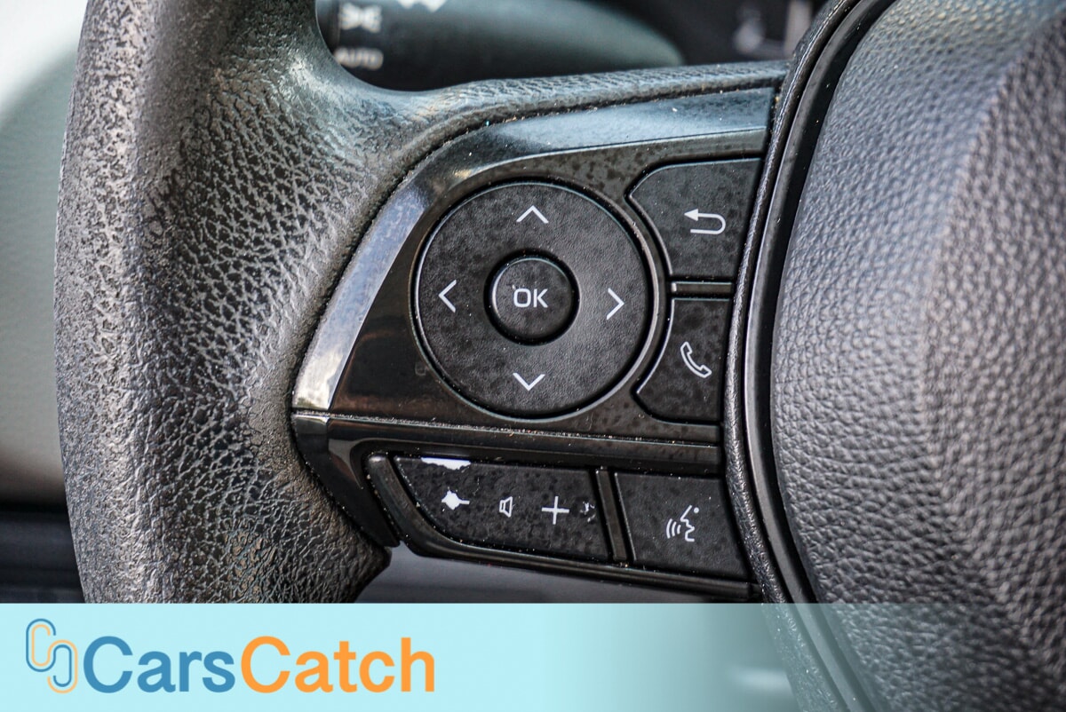 CARSCATCH - Used vehicle - SEDAN TOYOTA COROLLA 2022