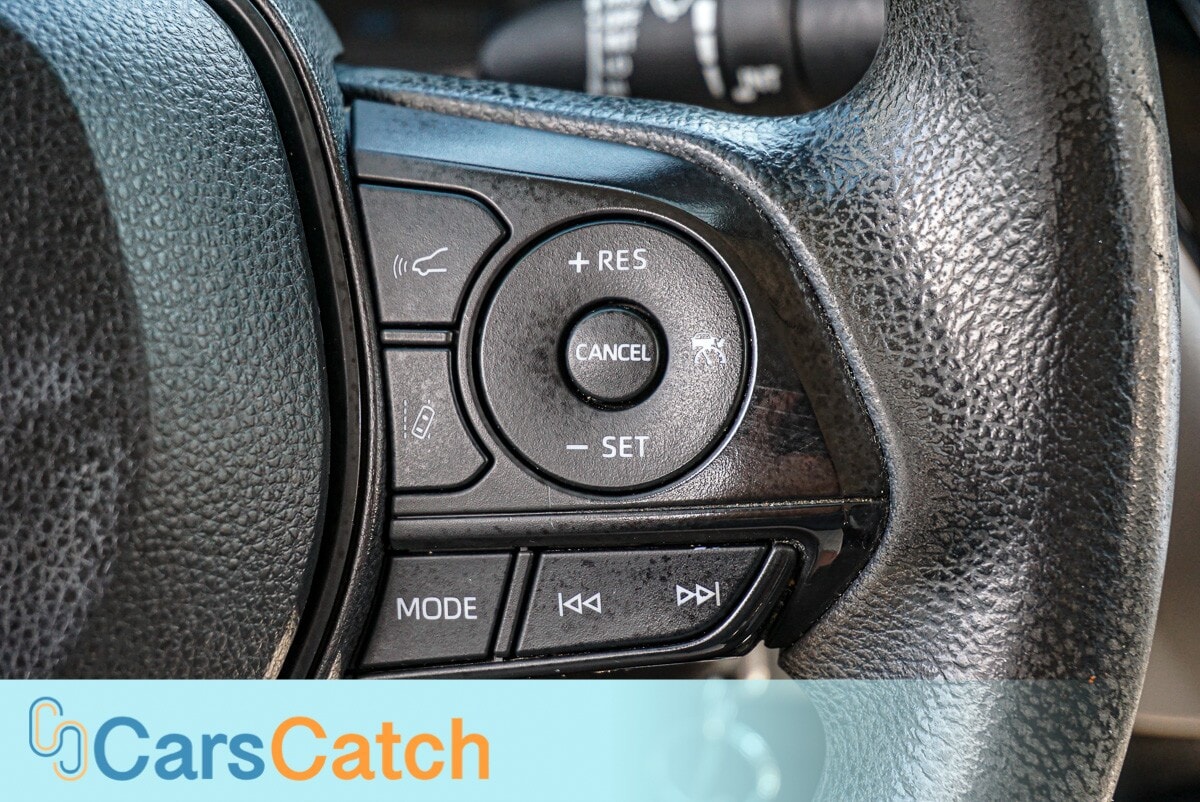 CARSCATCH - Used vehicle - SEDAN TOYOTA COROLLA 2022