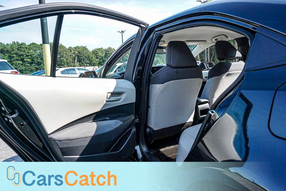 CARSCATCH - Used vehicle - SEDAN TOYOTA COROLLA 2022