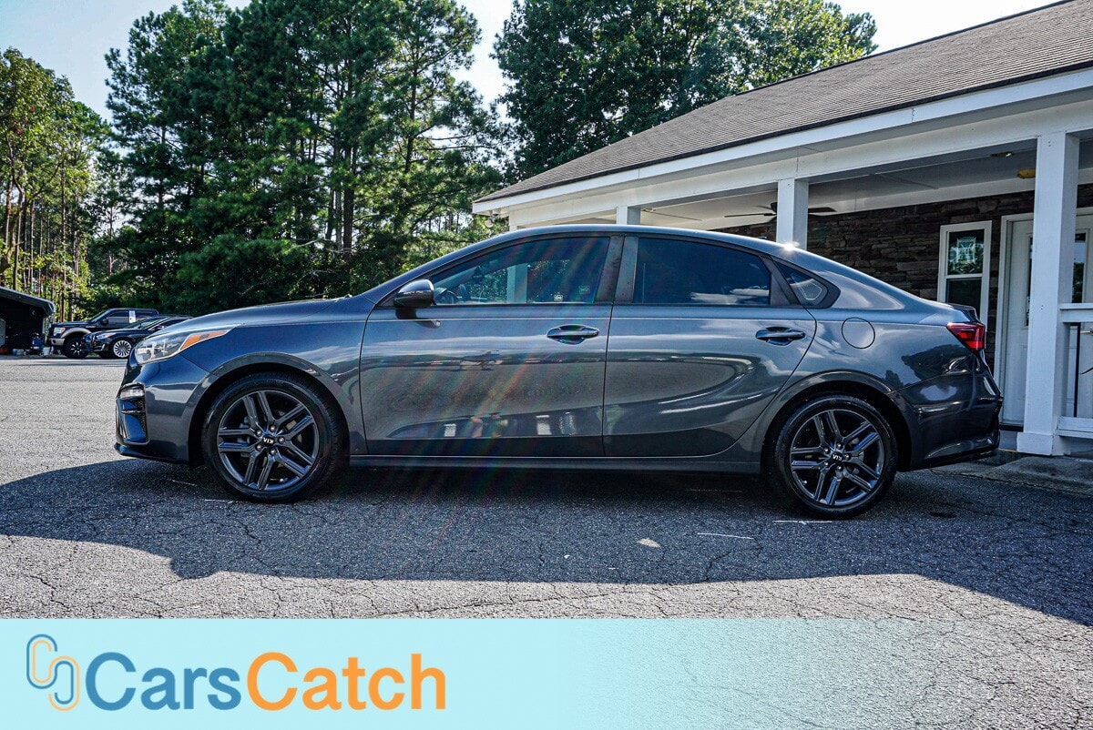 CARSCATCH - Used vehicle - SEDAN KIA FORTE 2019