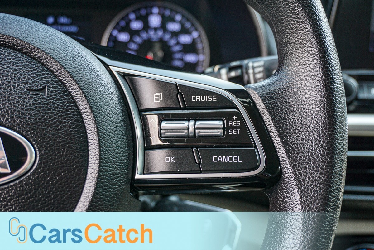 CARSCATCH - Used vehicle - SEDAN KIA FORTE 2019