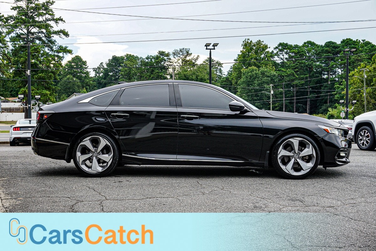 CARSCATCH - Used vehicle - SEDAN HONDA ACCORD 2020