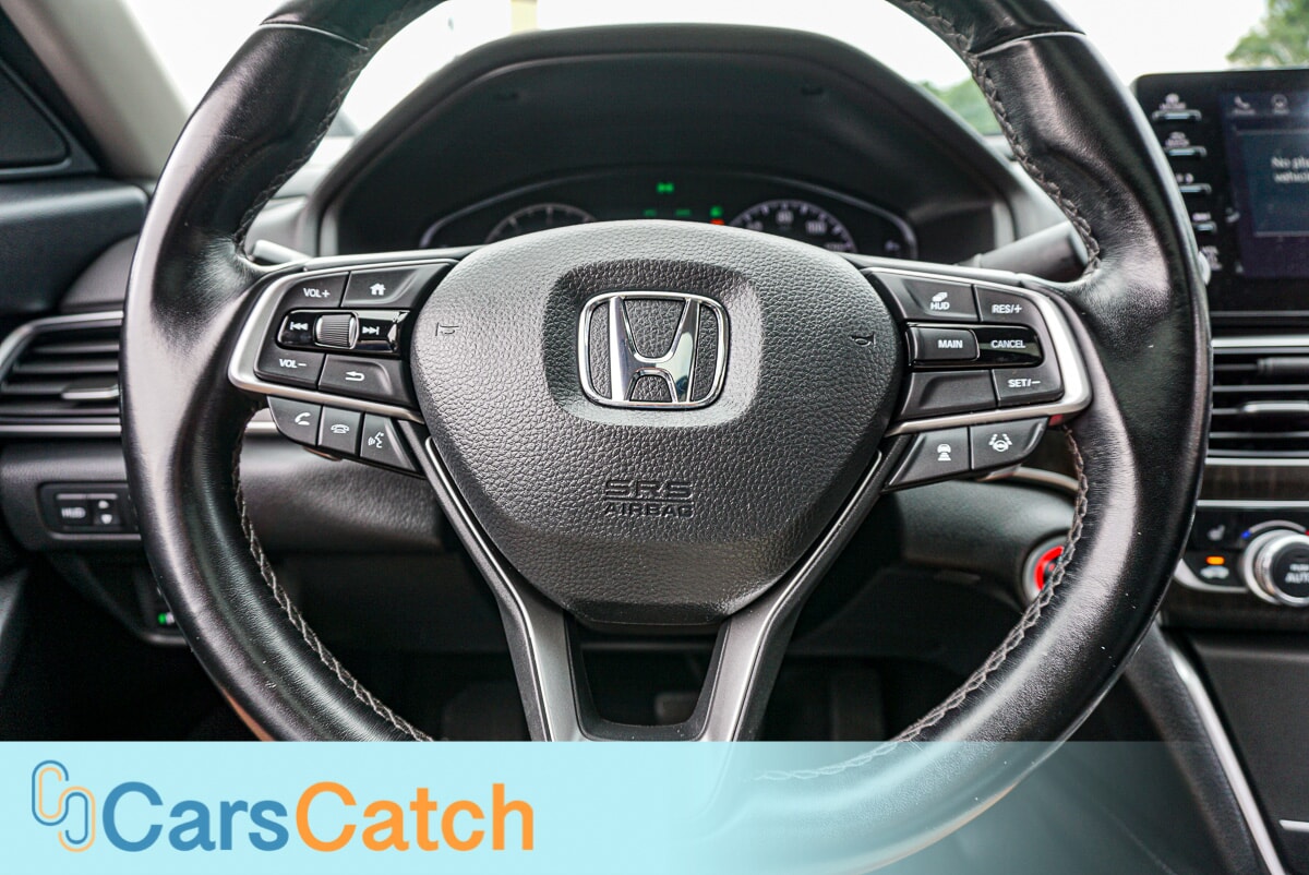 CARSCATCH - Used vehicle - SEDAN HONDA ACCORD 2020