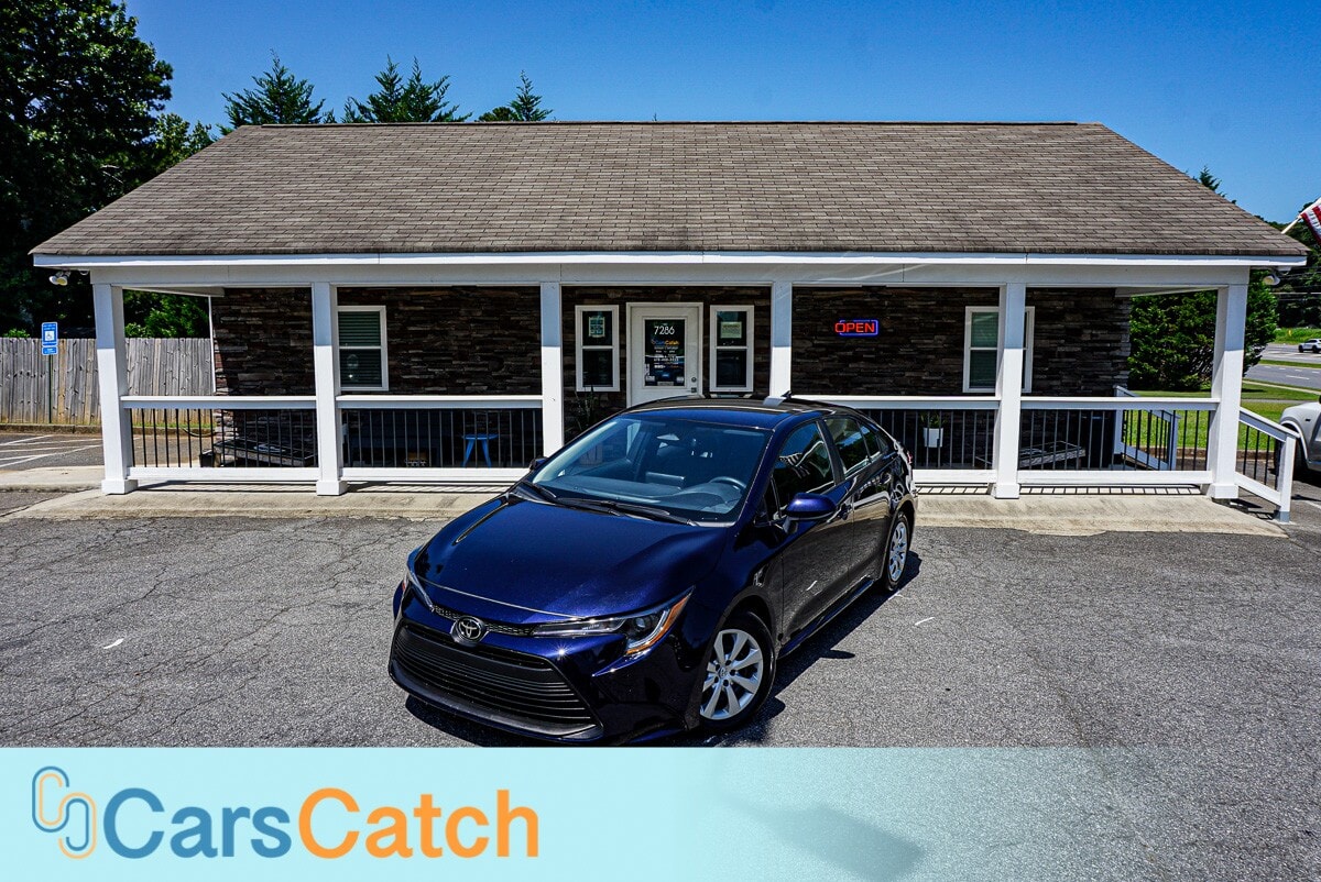 CARSCATCH - Used vehicle - SEDAN TOYOTA COROLLA 2025