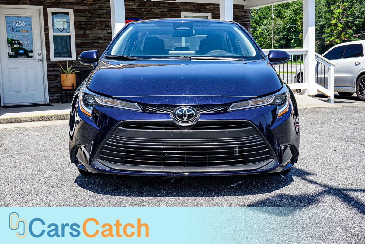 CARSCATCH - Used vehicle - SEDAN TOYOTA COROLLA 2025
