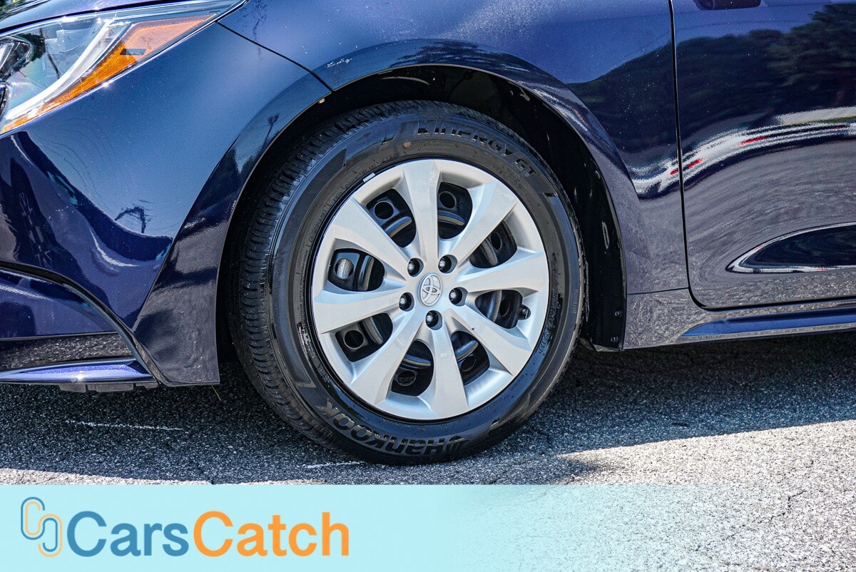 CARSCATCH - Used vehicle - SEDAN TOYOTA COROLLA 2025