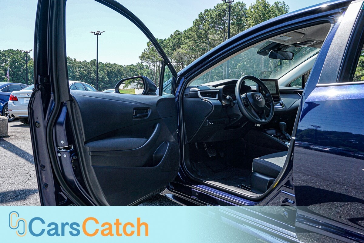 CARSCATCH - Used vehicle - SEDAN TOYOTA COROLLA 2025