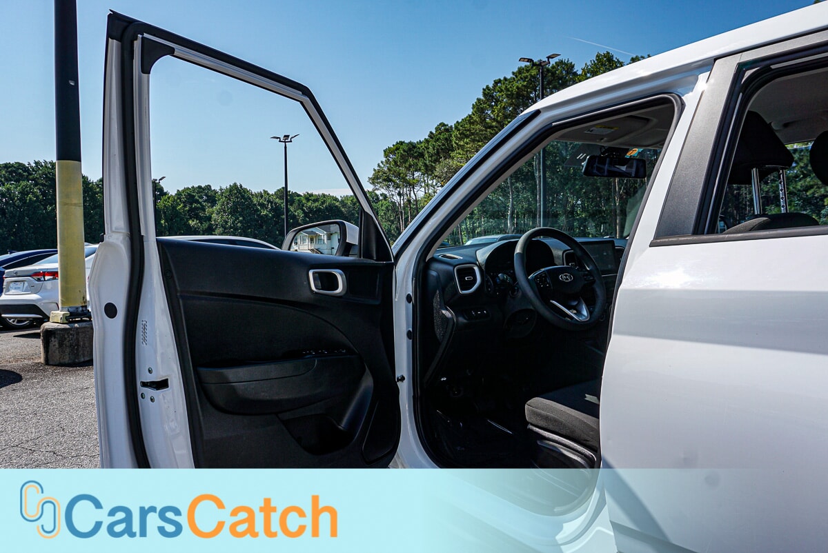 CARSCATCH - Used vehicle - SUV HYUNDAI VENUE 2022