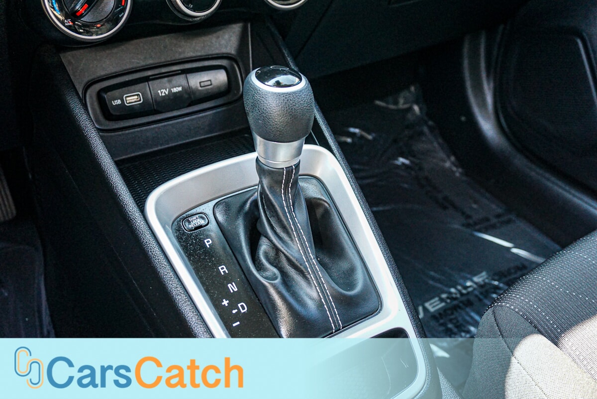 CARSCATCH - Used vehicle - SUV HYUNDAI VENUE 2022