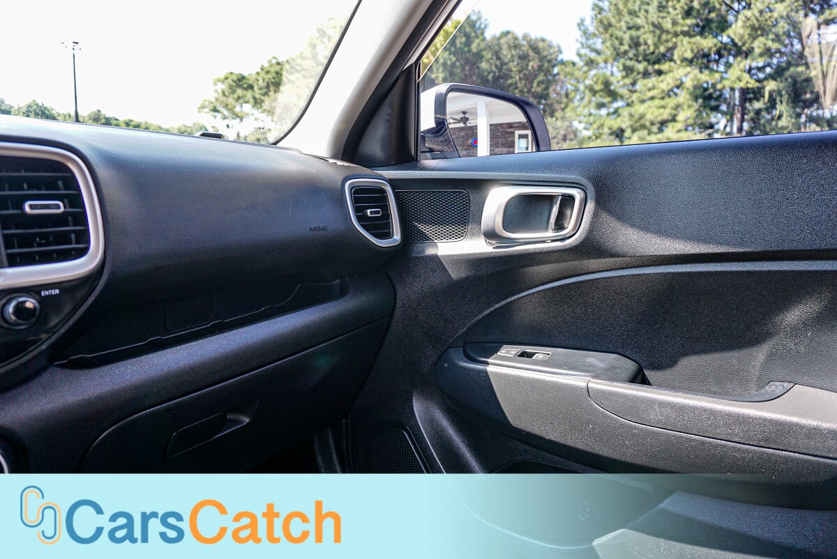 CARSCATCH - Used vehicle - SUV HYUNDAI VENUE 2022